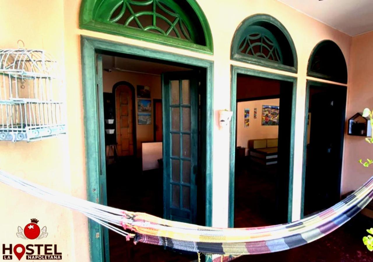 Hostel La Napoletana Σαλβαντόρ Εξωτερικό φωτογραφία