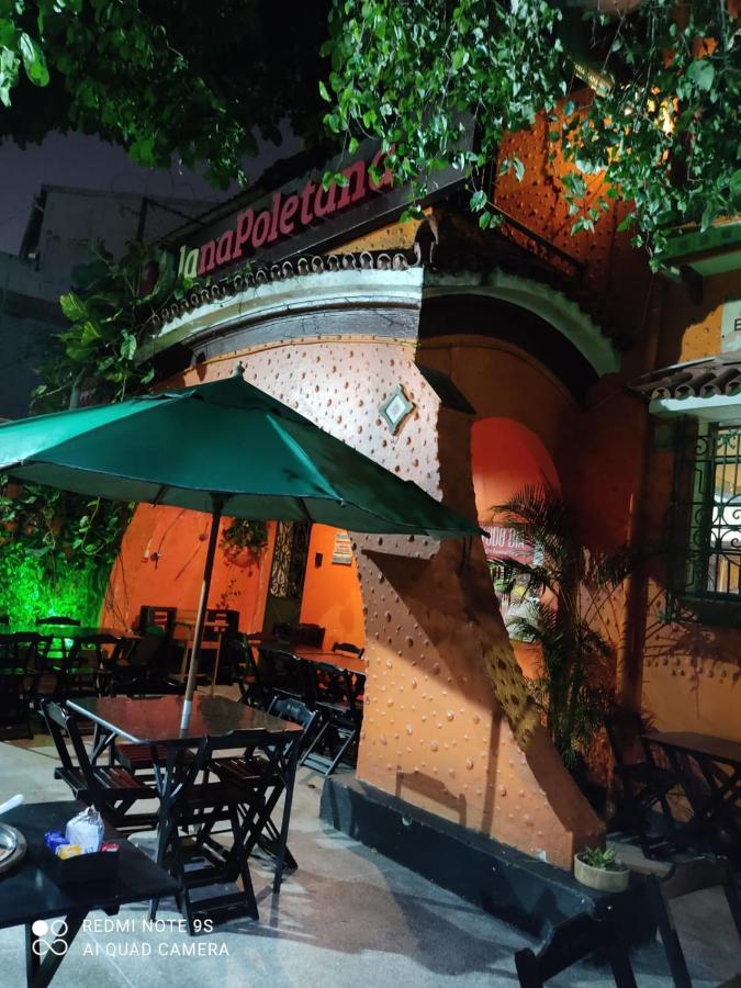Hostel La Napoletana Σαλβαντόρ Εξωτερικό φωτογραφία