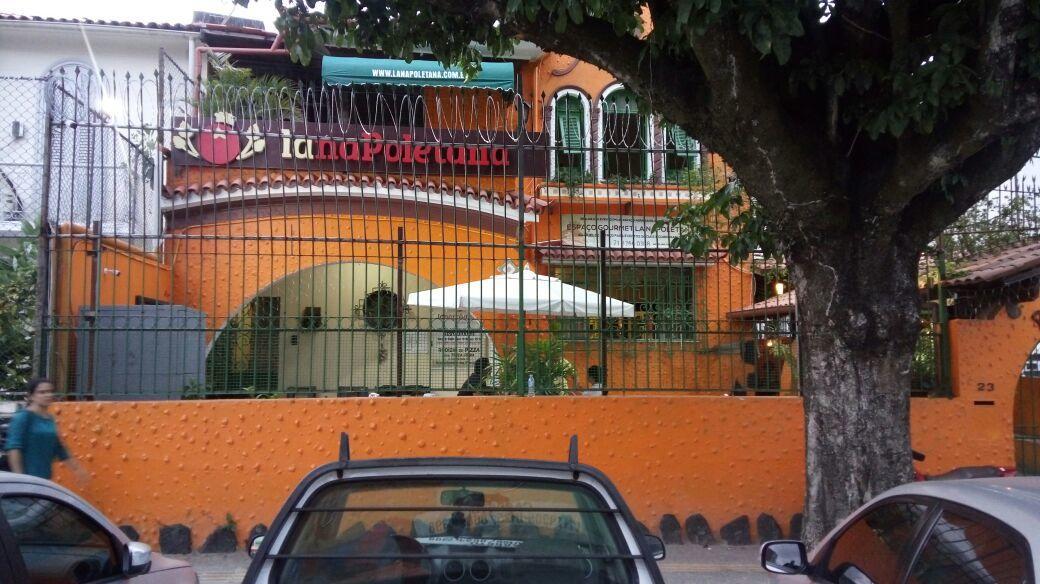 Hostel La Napoletana Σαλβαντόρ Εξωτερικό φωτογραφία